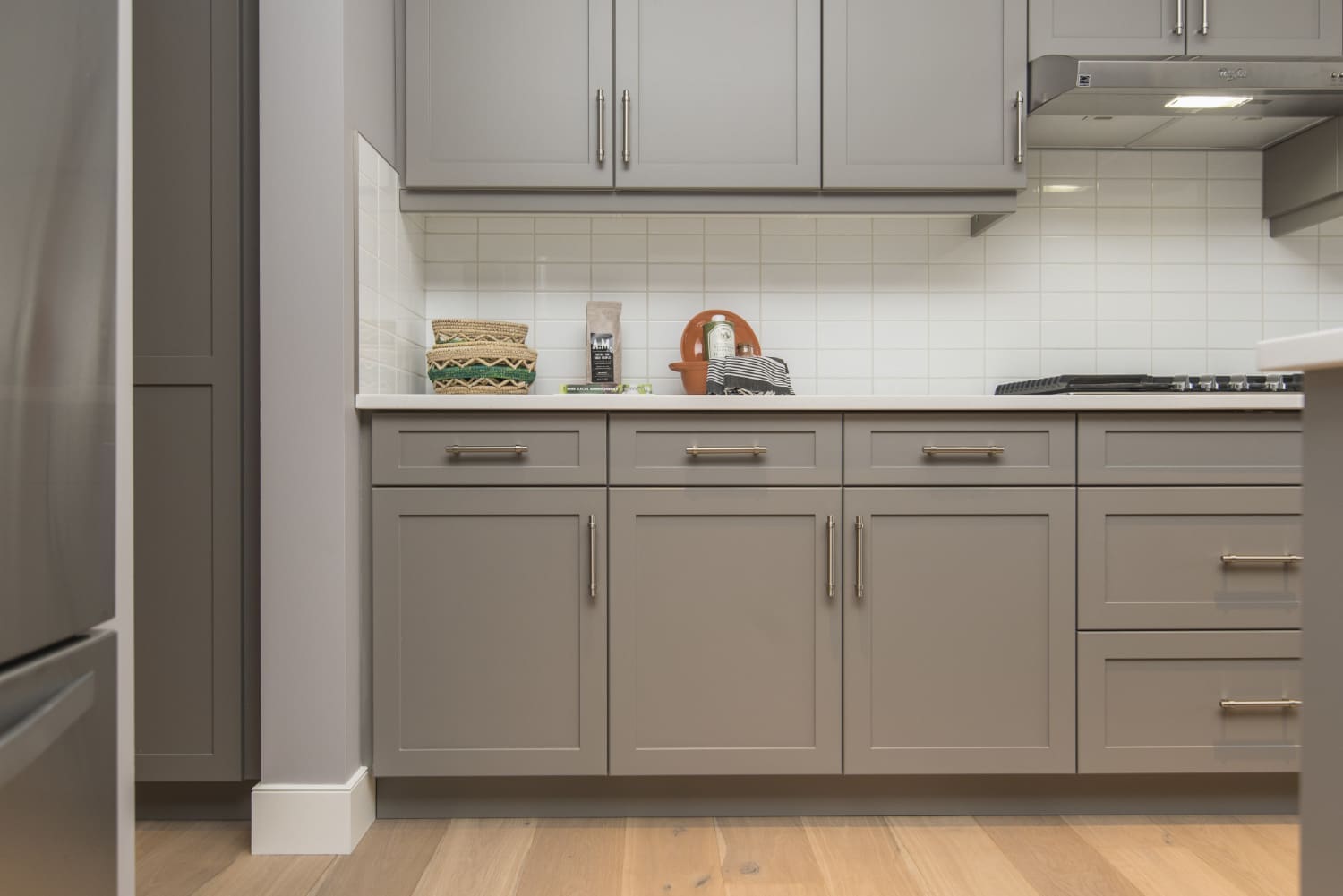 kitchen cabinet